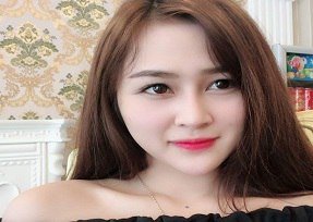 Clip chứng kiến cô nhân viên dâm đãng làm tình